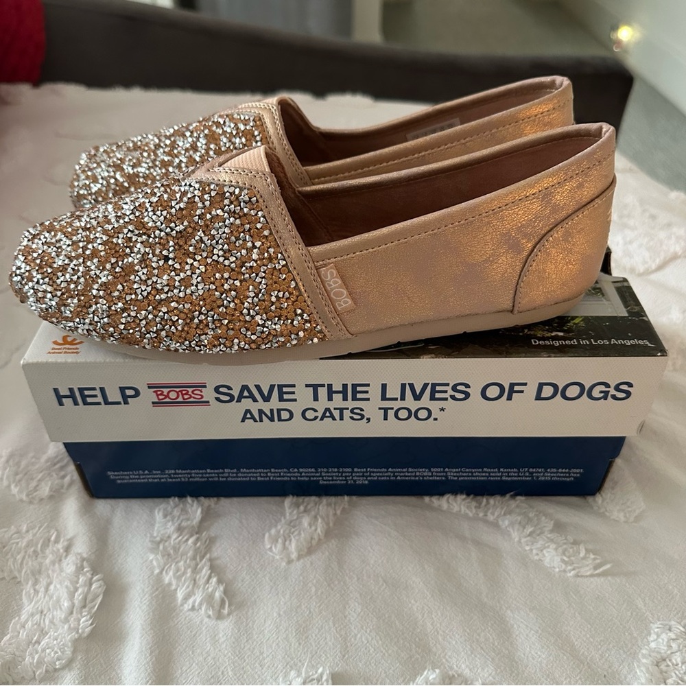 Gold and Bronze Gemstone Skechers Bobs - like new!